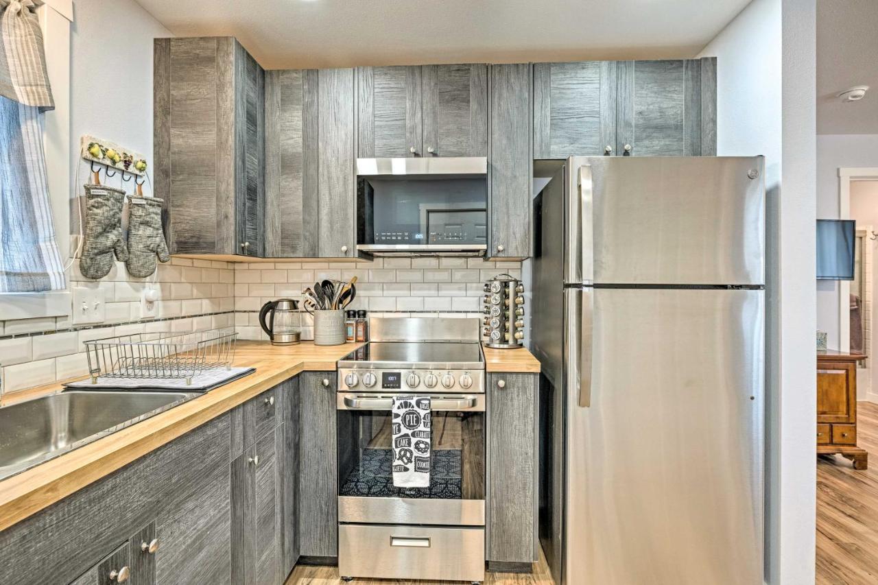 Duplex With Shared Yard - Near Long Beach! Eksteriør bilde